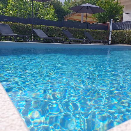 Apartmani Melanie Porec Bagian luar foto