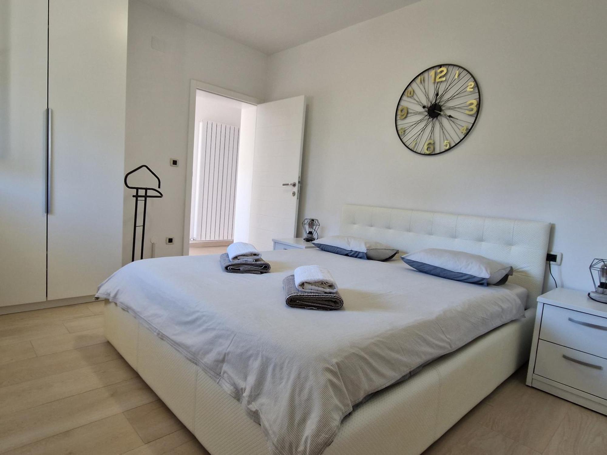 Apartmani Melanie Porec Bagian luar foto