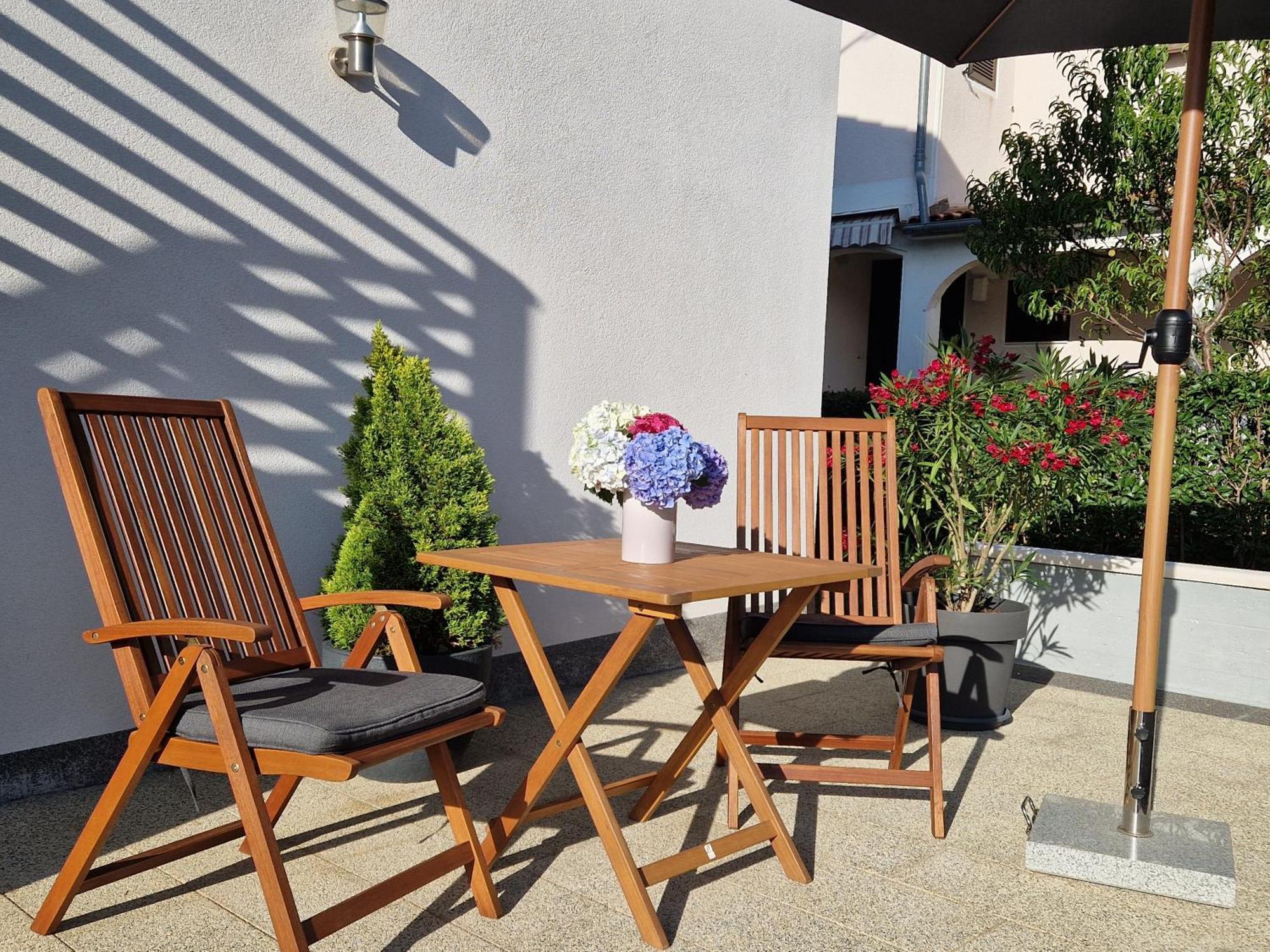 Apartmani Melanie Porec Bagian luar foto
